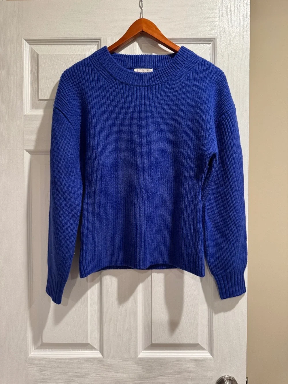 J. Crew Ladies Crew Neck Sweater 100% Merino Wool XS